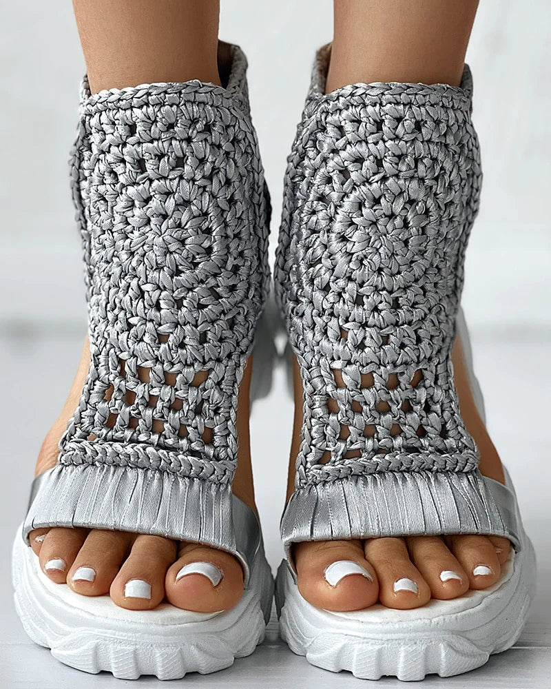 LM | Stylish women's sandals
