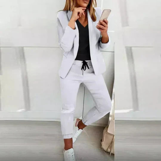 LM | Long-sleeved blazer and trousers