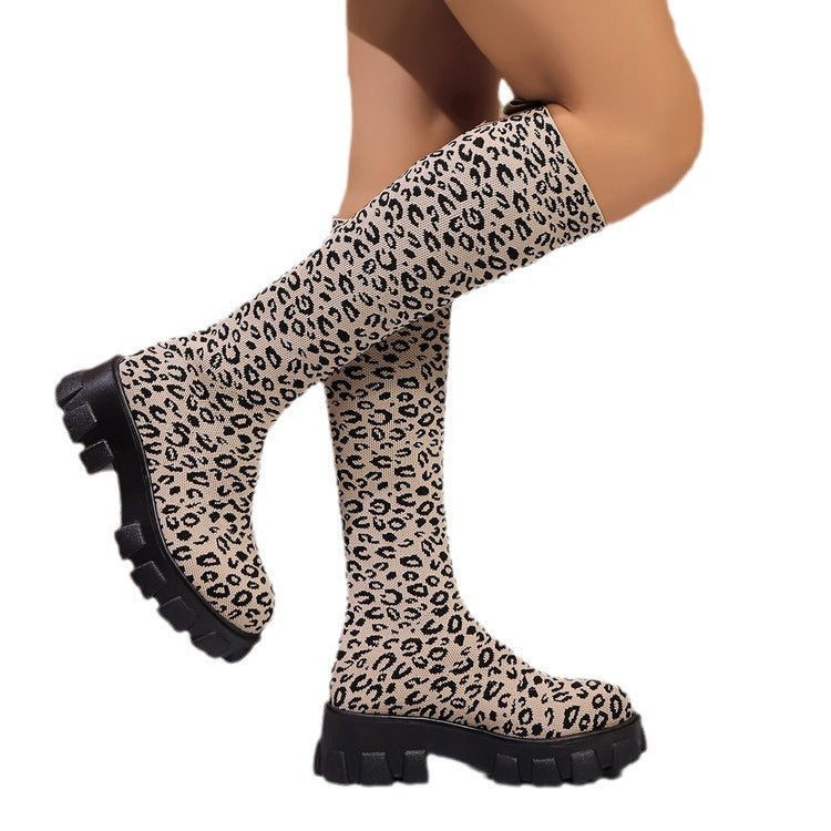 Graceful Orthopedic Boots for Modern Look