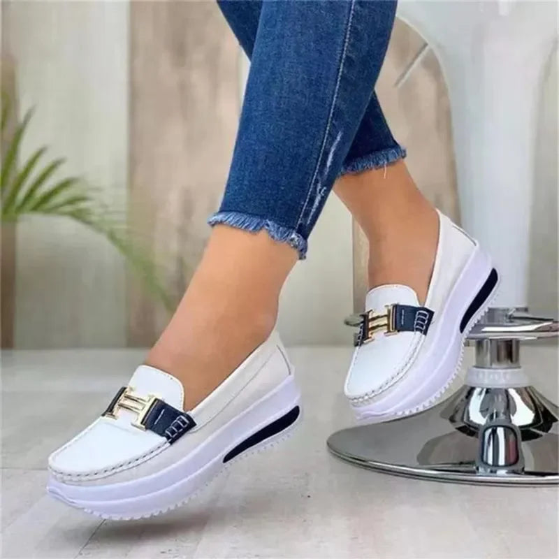 Comfortable and Fashionable Orthopedic Sneakers