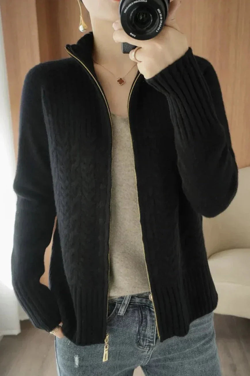 LM | Elegant casual sweater