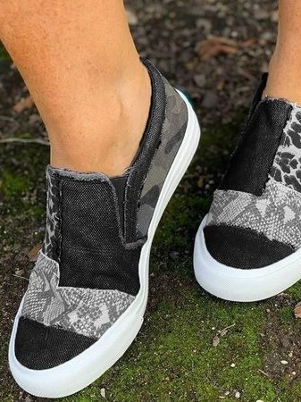 LM | Minimalist and supportive orthopaedic shoes