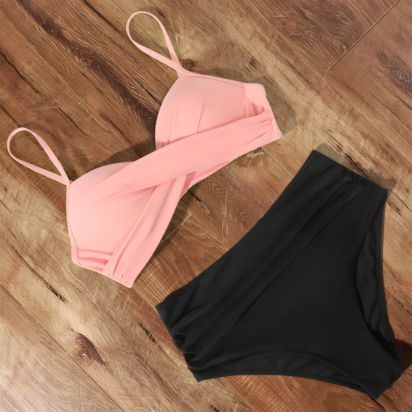 LM | Bikini with high waist and twist front top