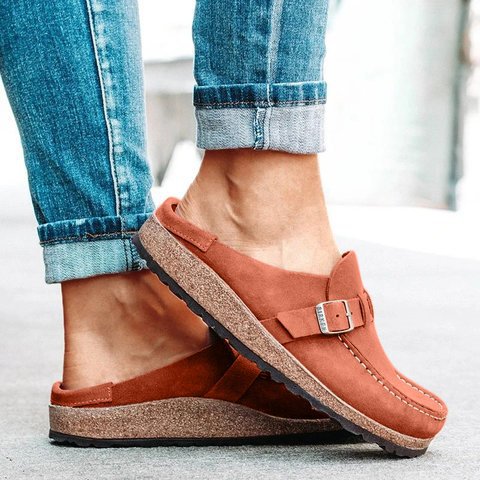 LM | Retro slip-on sandals