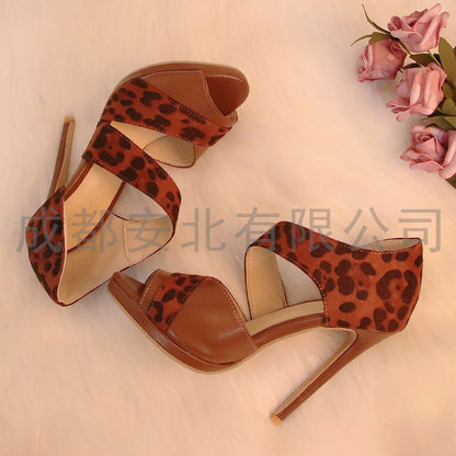 Beautifully Crafted Orthopedic Sandals