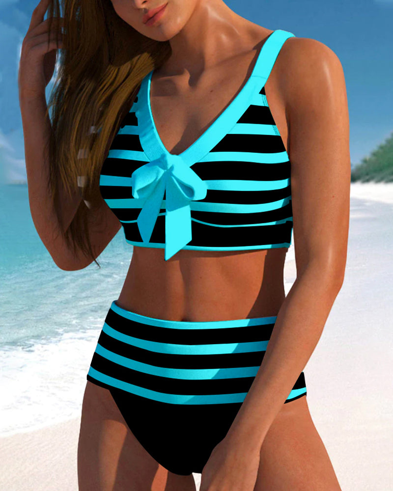 LM | Elegant colorful summer bikini