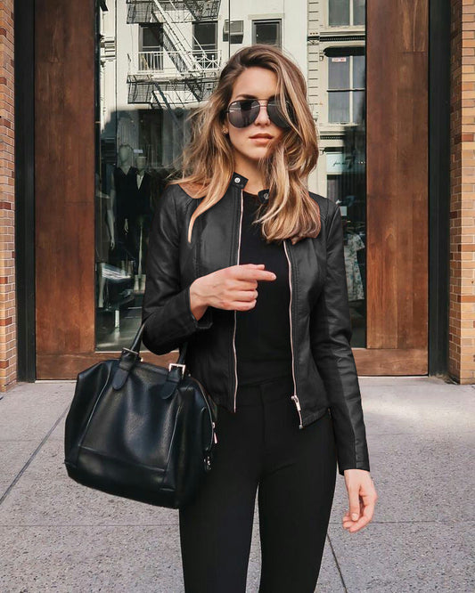 LM | Elegant zip jacket for women
