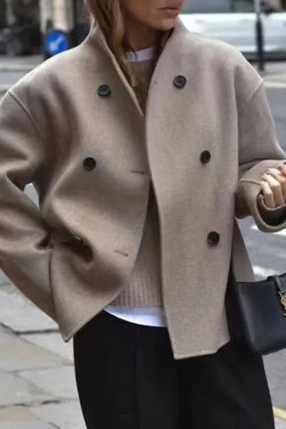 LM | Timeless and elegant garment