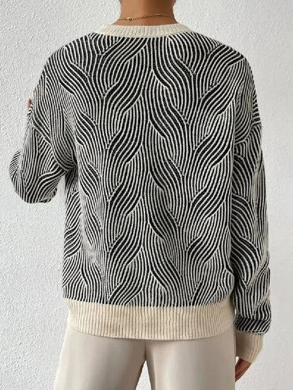 LM | Relaxed sweater with abstract pattern
