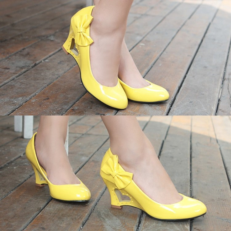 Chic Orthopedic Shoes with Unique Design