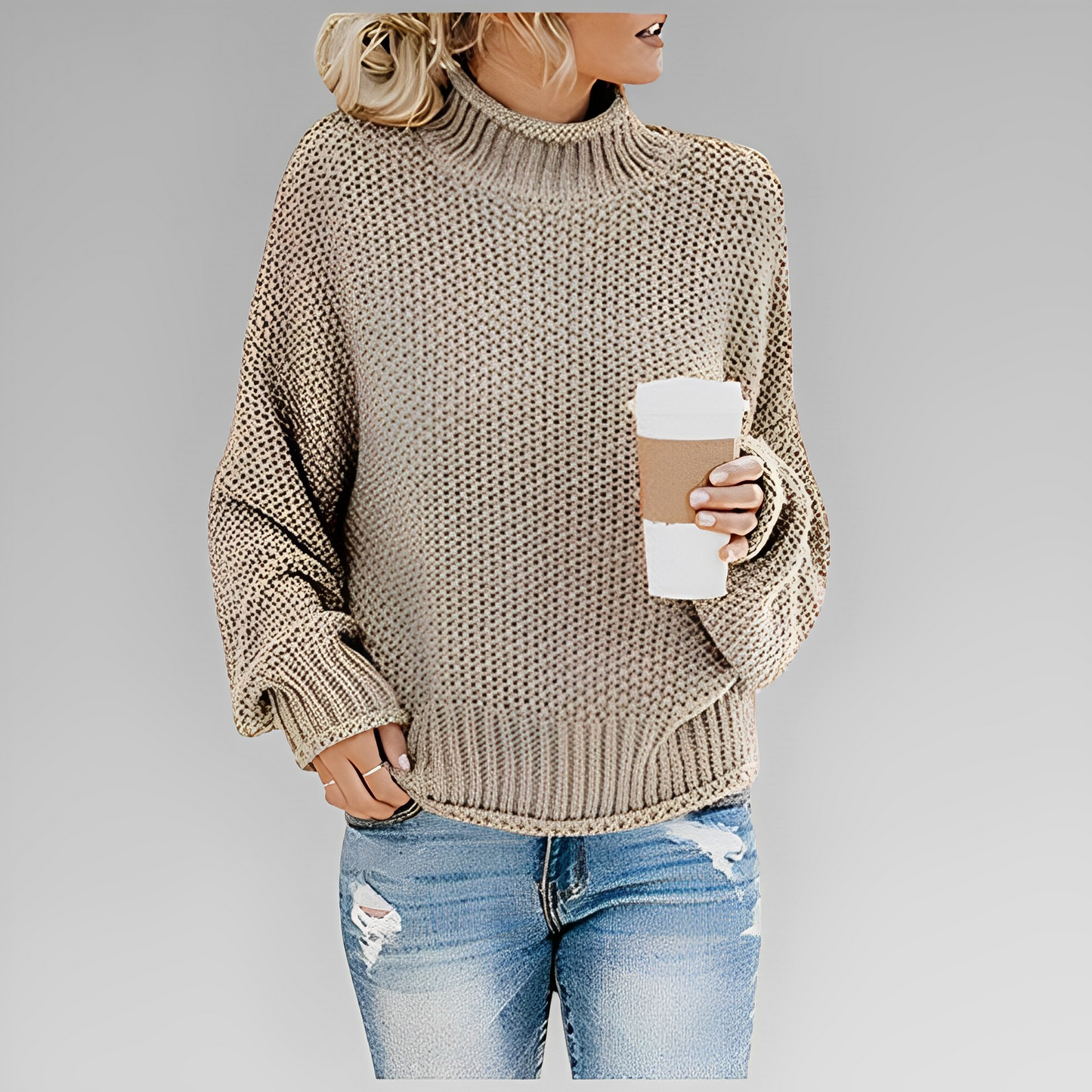 LM | Fashionable and effortless winter sweater