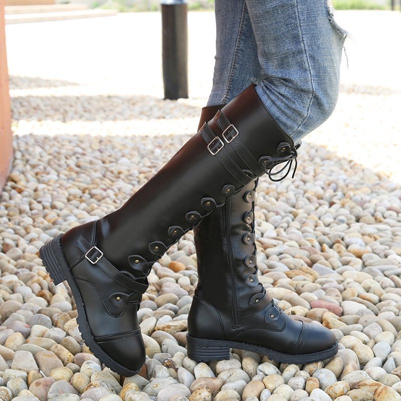 Graceful Orthopedic Boots for Modern Look