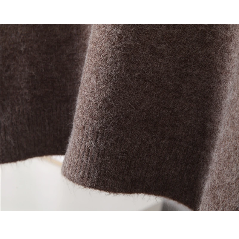 Gracefully Designed Jumper