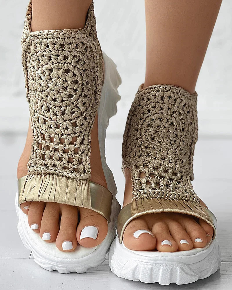 LM | Stylish women's sandals