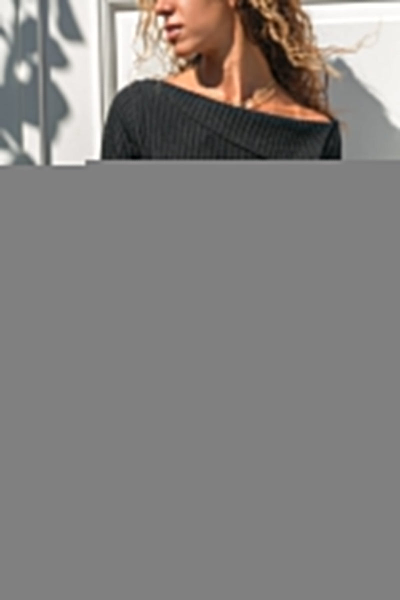 Gracefully Designed Jumper