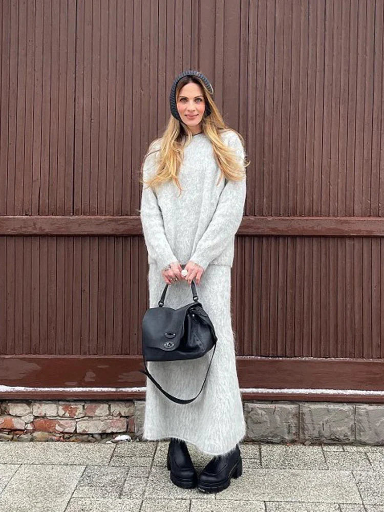 Gracefully Designed Jumper