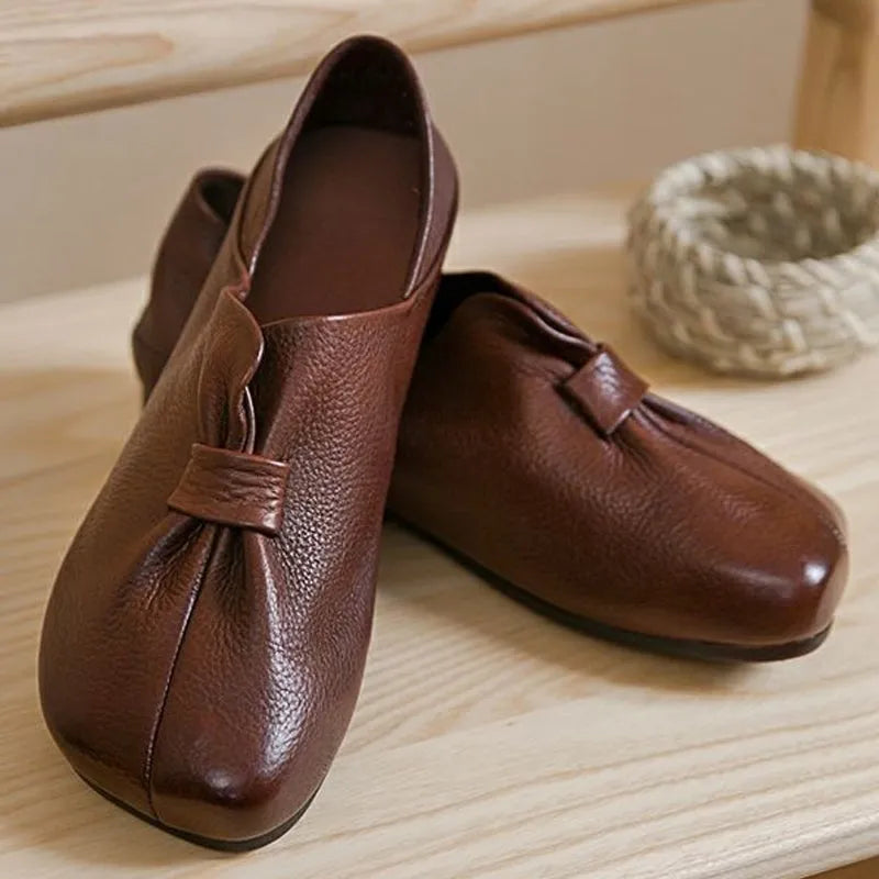 LM | Shoes with round toe