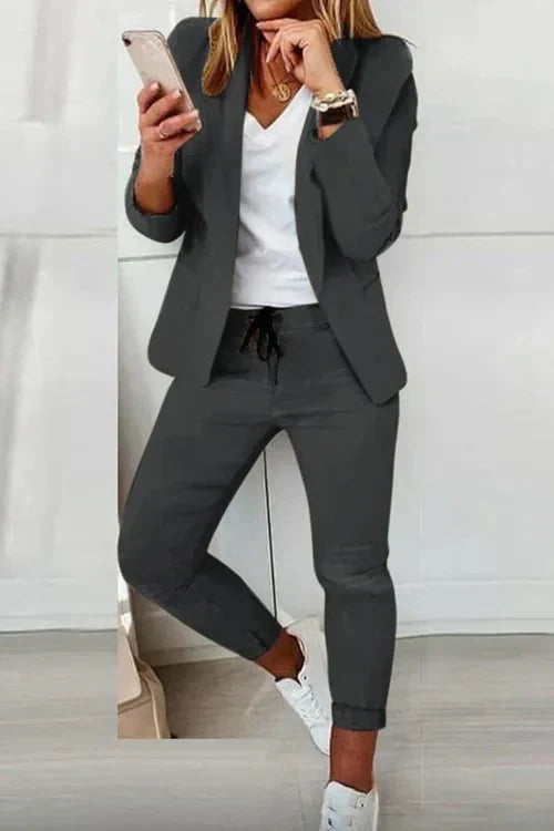 LM | Long-sleeved blazer and trousers