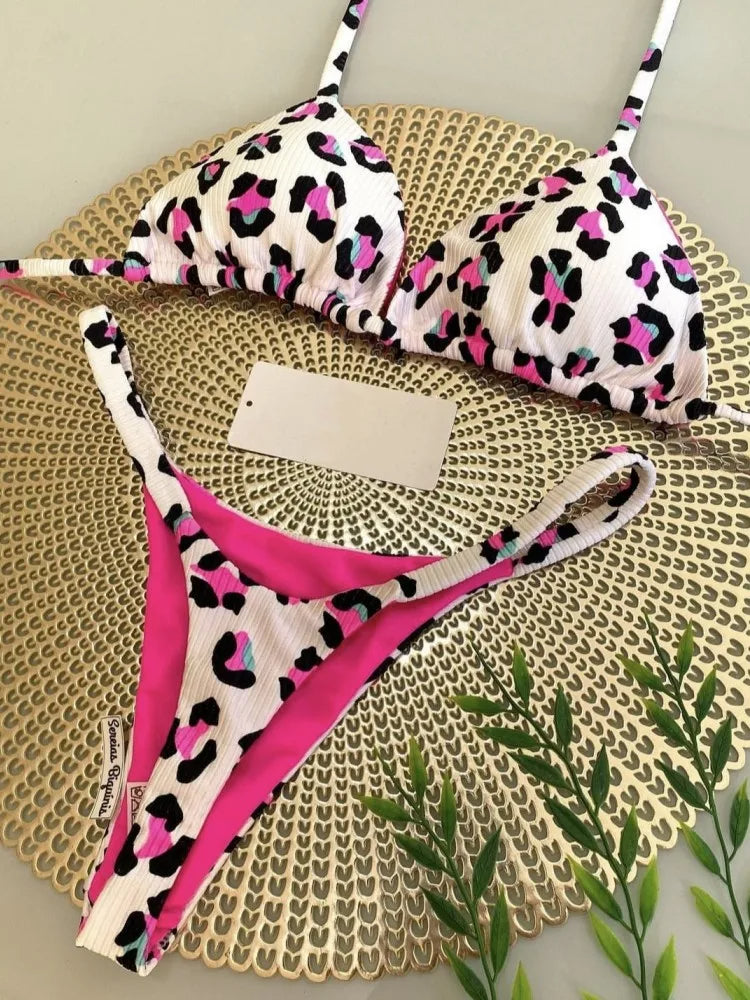 Eduarda® | Effortless and Bikinis