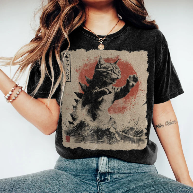 Cats Vs Monsters Print Women's T-shirt elevenforest