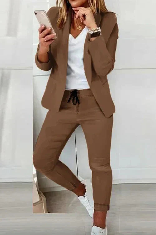 LM | Long-sleeved blazer and trousers