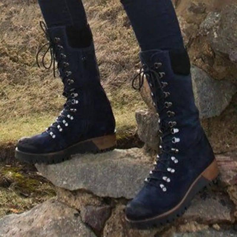 Estela® | Elegant and detailed support boots
