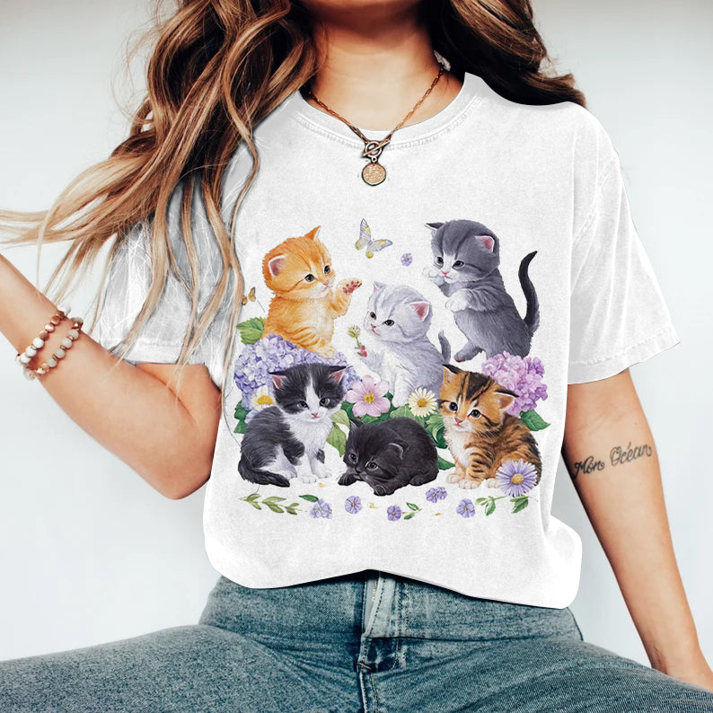 Abstract Creative  Aesthetic Cat Butterfly Flower Wildflower Cat Art Print Cotton Graphic T-shirt elevenforest