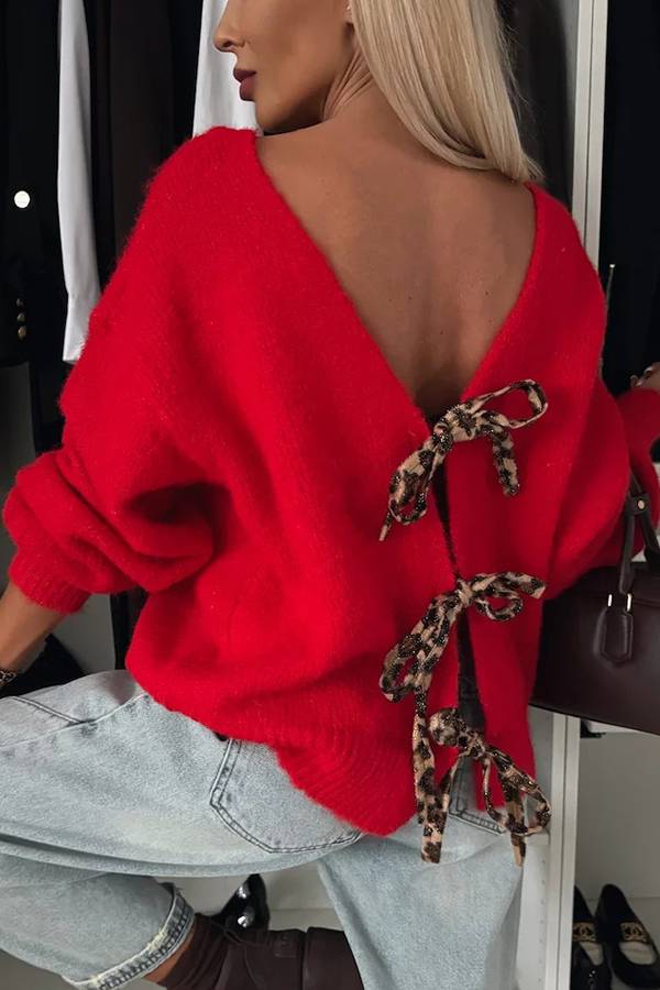 Gracefully Designed Jumper