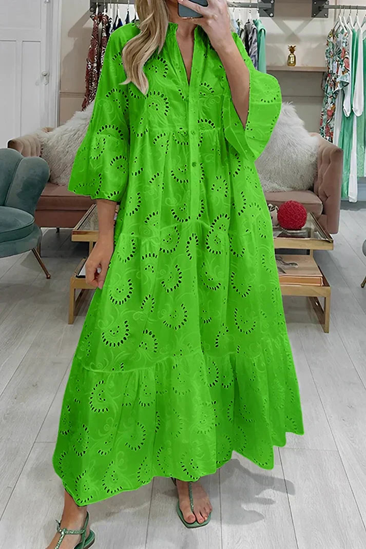 LM | Elegant dress with embroidered eyelets