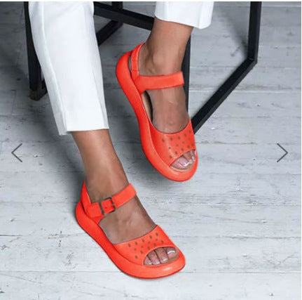 LM | Open sandals with adjustable strap