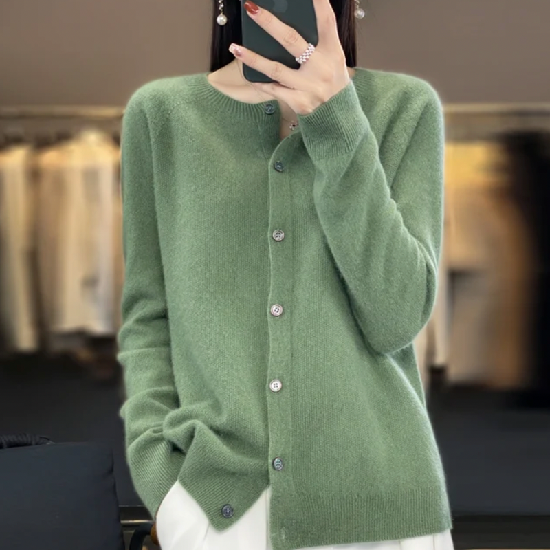 Timeless Vintage Style Jumper