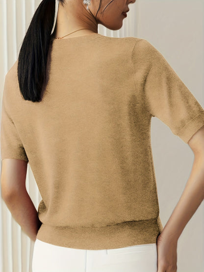 LM | Versatile and comfortable sweater