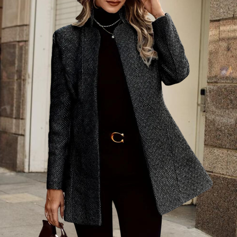 LM | Stylish blazer for women