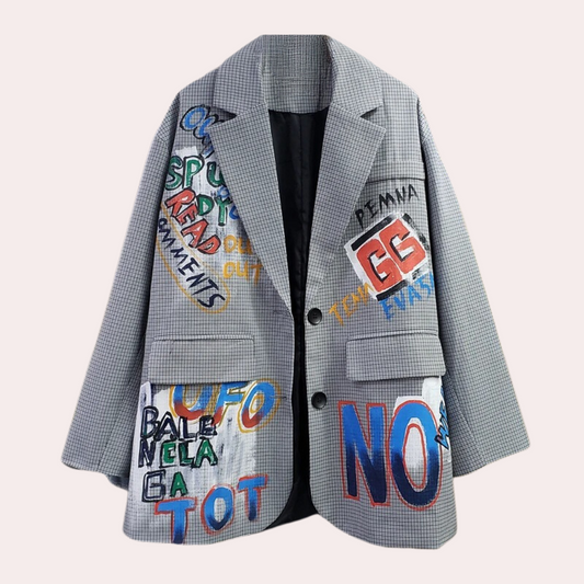 LM | Oversized women's blazer with text