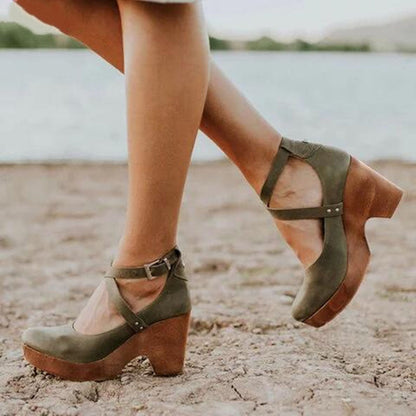 LM | Clunky wedge shoes
