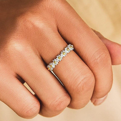 Romantic Silver Ring for Special Moments