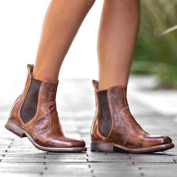 LM | Fashionable supportive orthopaedic shoes