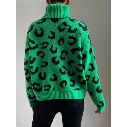 LM | Turtleneck with leopard pattern