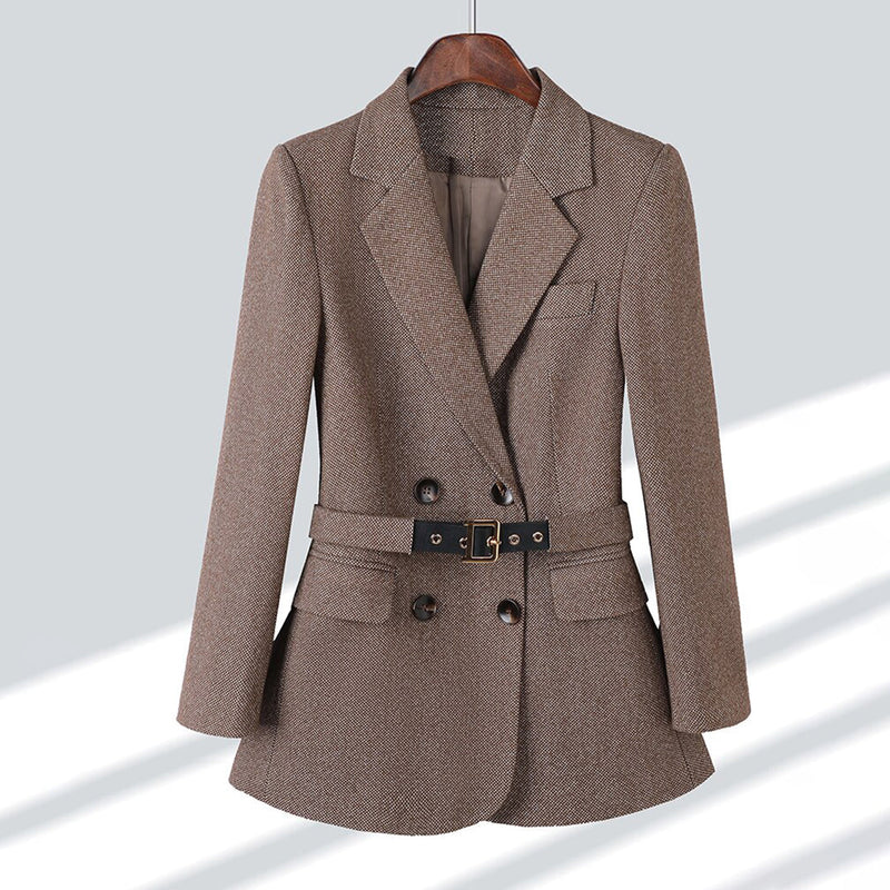 LM | Elegant blazer with belt
