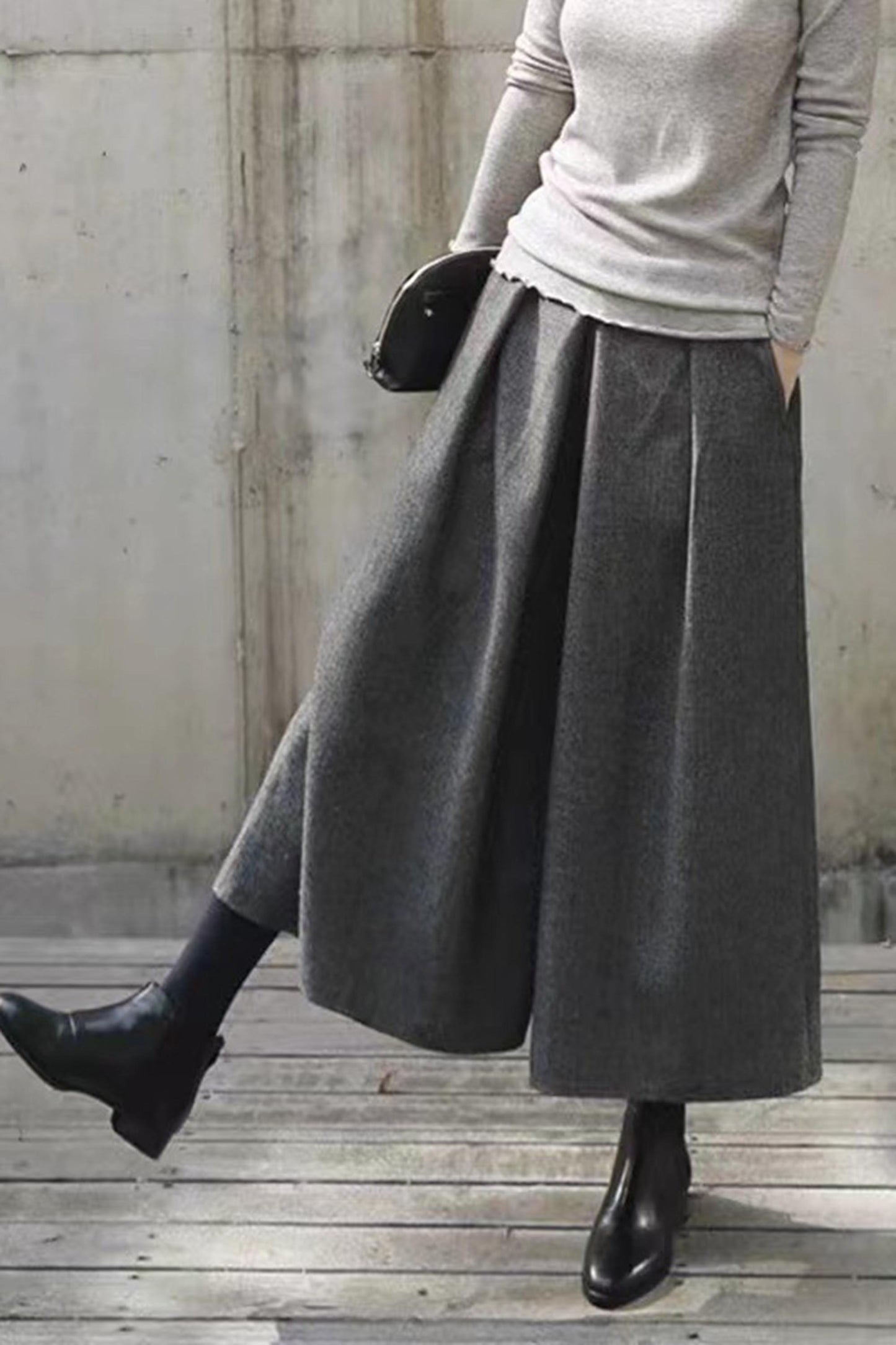LM | Timeless and elegant winter garment