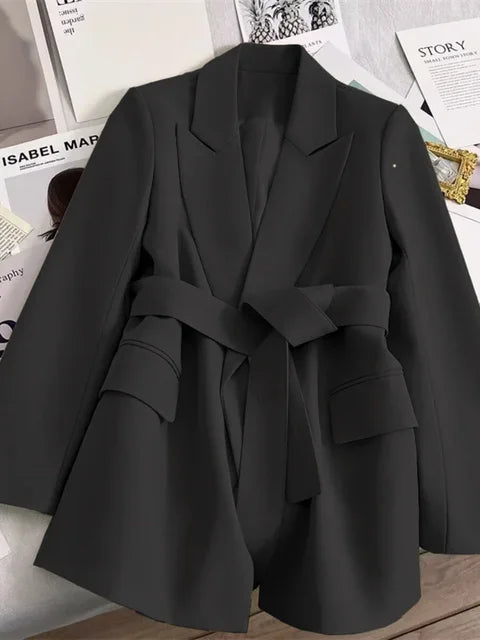 LM | elegant ladies' blazer