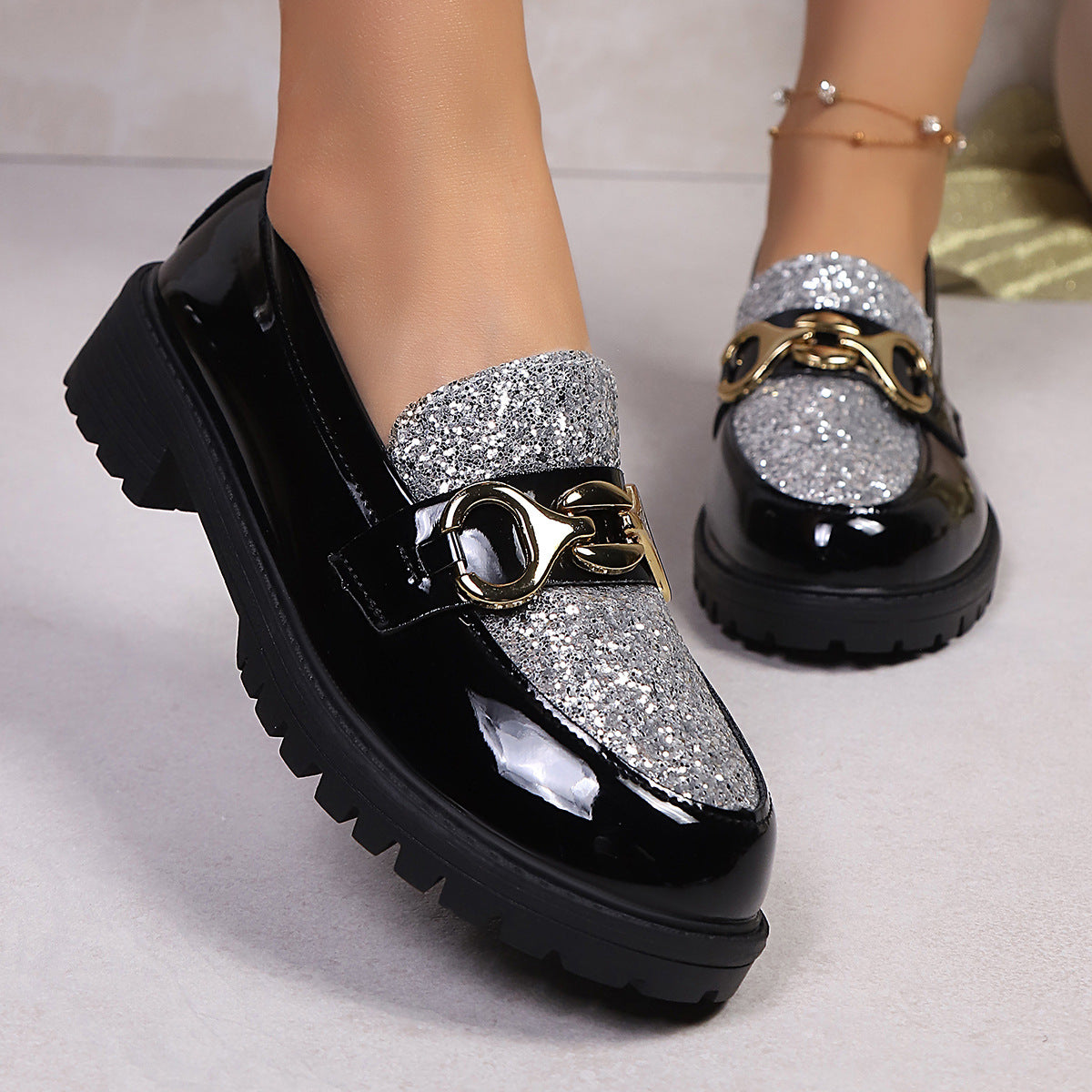 Graceful Orthopedic Shoes for Modern Look