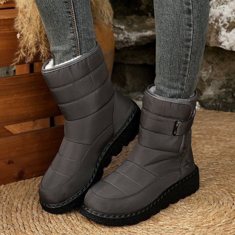Graceful Orthopedic Boots for Modern Look