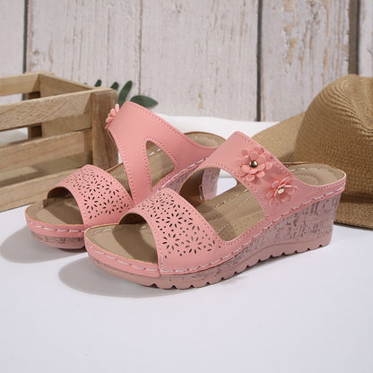 Chic Orthopedic Sandals with Unique Design