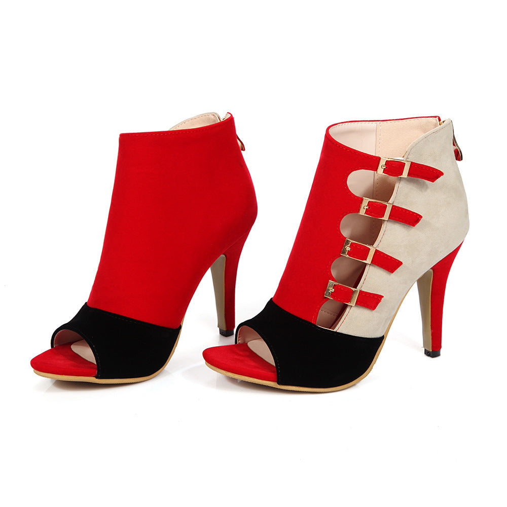 Chic Orthopedic Sandals with Unique Design