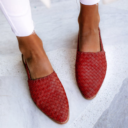 Chic Orthopedic Sandals with Unique Design