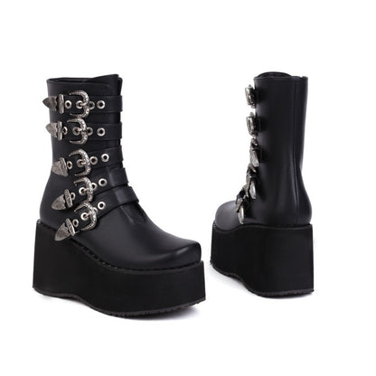 Graceful Orthopedic Boots for Modern Look