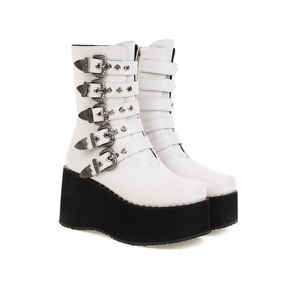 Graceful Orthopedic Boots for Modern Look