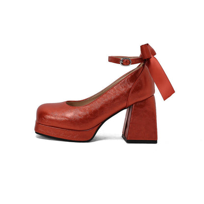 Chic Orthopedic Shoes with Unique Design