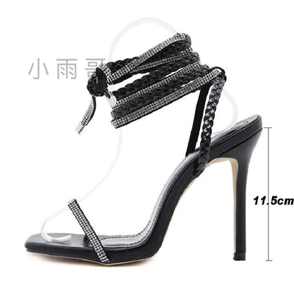 Graceful Orthopedic Sandals for Modern Look